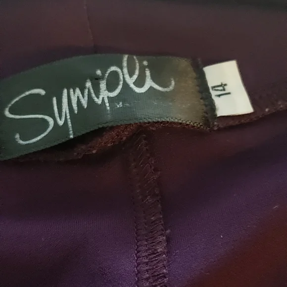 Outfit - Picture 3 of 3